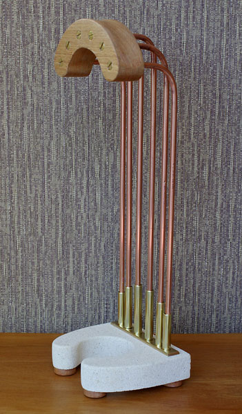 Headphone stand