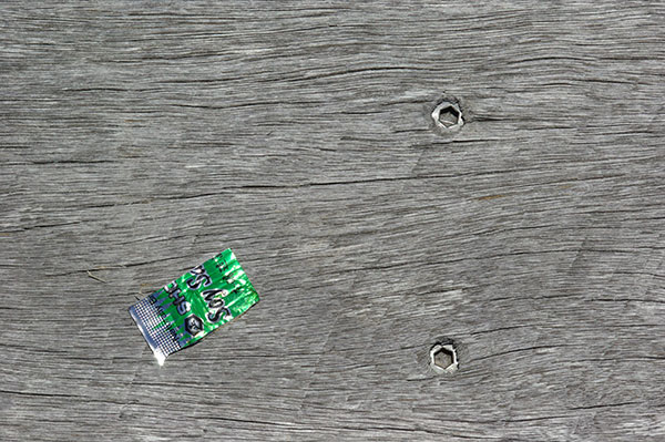 IMGP4592.jpg - A bit of rubbish