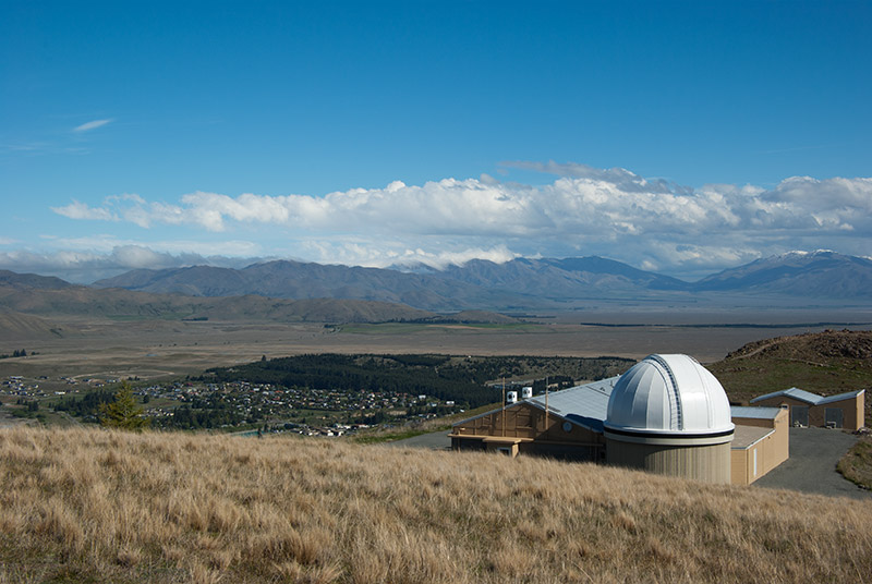 _IGP7531.jpg - The view from Mount John towards the town of Tekapo