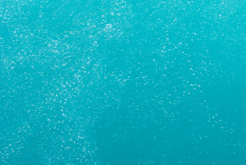 _IGP7609.jpg - I stood at the outlet control gate and watched the bubbles for a few minutes.