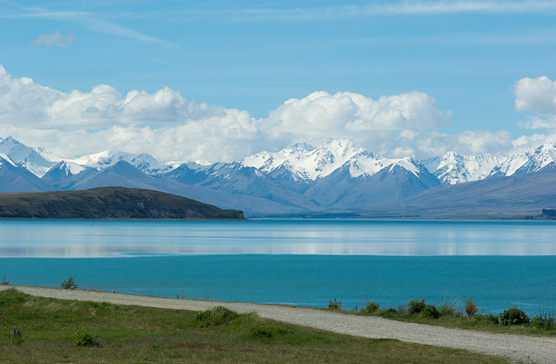 _IGP7612.jpg - The view from the seat where I sat and rested a while at the end of my walk, shortly before returning home.