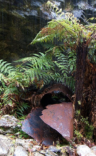 IMGP6625.jpg - Some remnants of the mining operations.  In the background is part of Londonderry Rock.